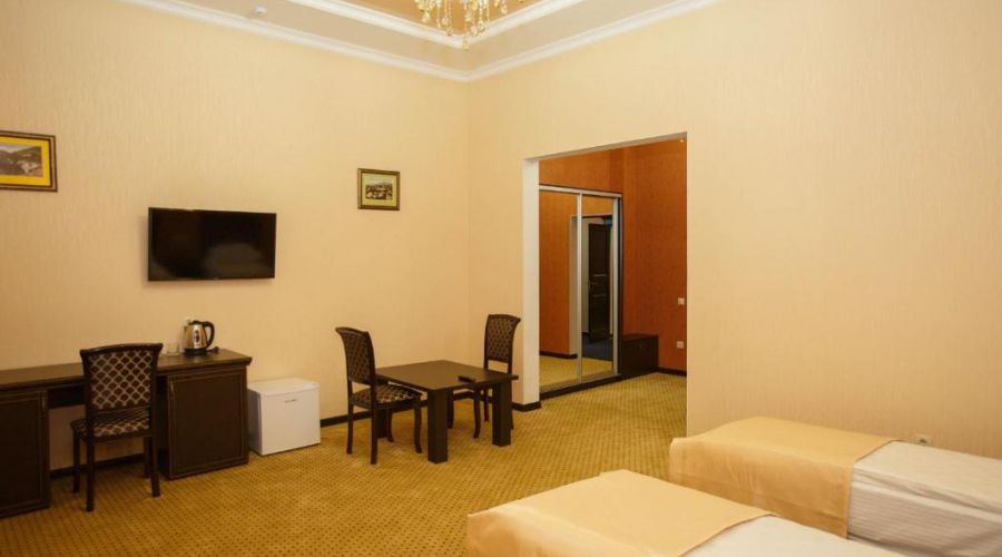 Улучшенный Улучшенный 3-местный