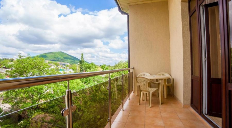 Апартаменты 4-местные