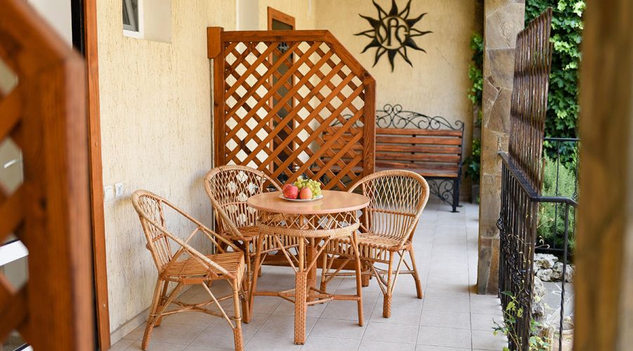 Студия 3-местная 2-комнатная с кухней