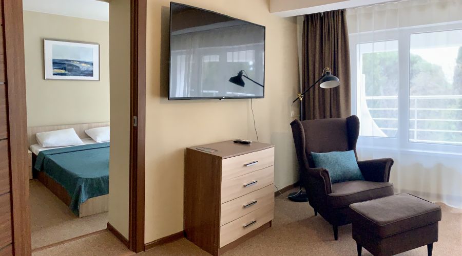 Люкс 3-местный 2-комнатный