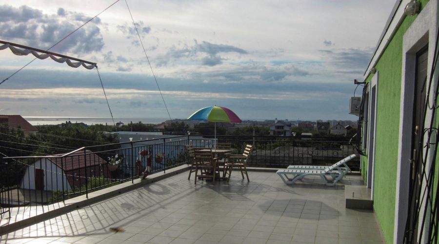 Студио 3-местный 1-комнатный с террасой