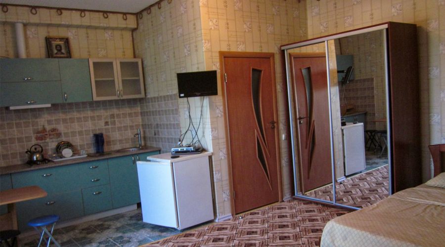 Студио 3-местный 1-комнатный с террасой