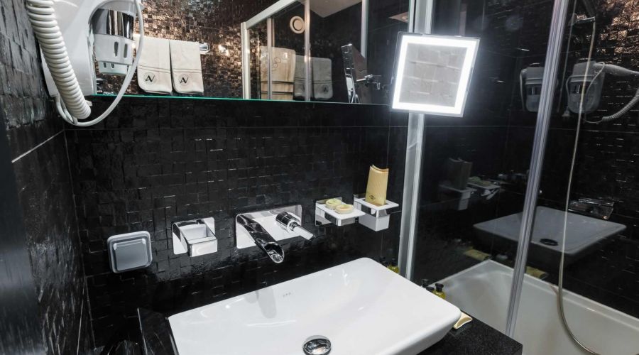 Люкс Люкс, смежная гостиная и спальня