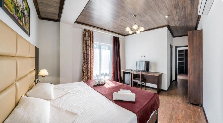 Семейный 5-местный 2-комнатный