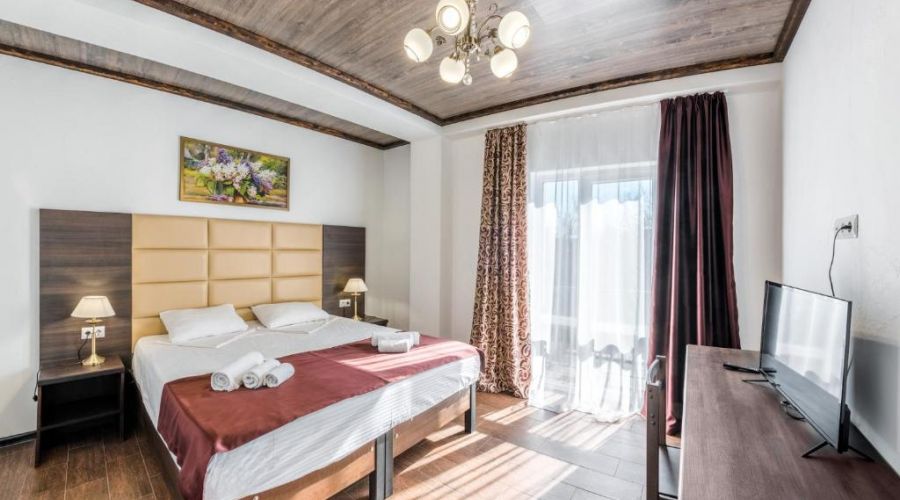 Семейный 5-местный 2-комнатный