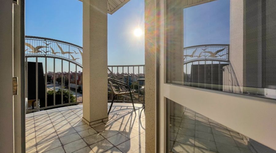 Люкс 3-местный 1-комнатный (море)