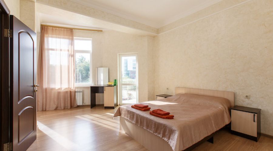 Семейный Семейный 2-комнатный с балконом