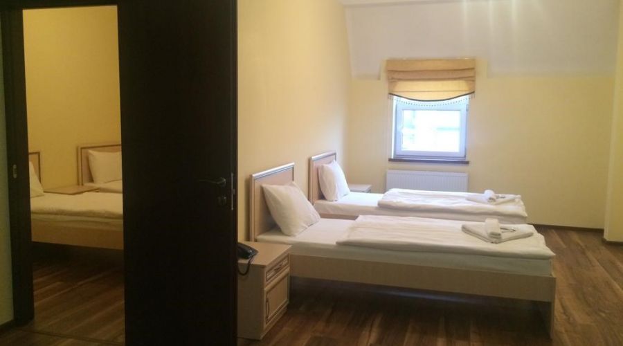 Family Стандарт 4-местный 2-х комнатный