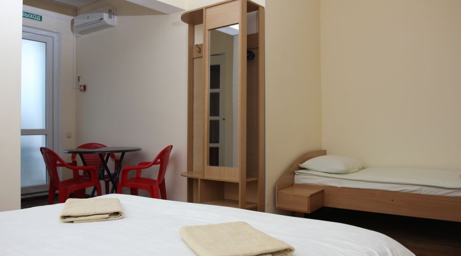 Стандарт 3-местный 1-комнатный без дополнительного окна