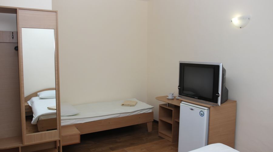 Стандарт 3-местный 1-комнатный без дополнительного окна