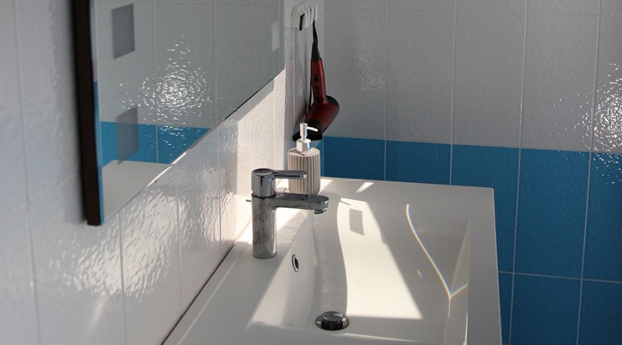 Люкс 4-местный 2-комнатный с балконом (номер 2)