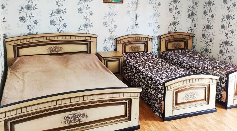 Стандартный 4-местный 1-комнатный