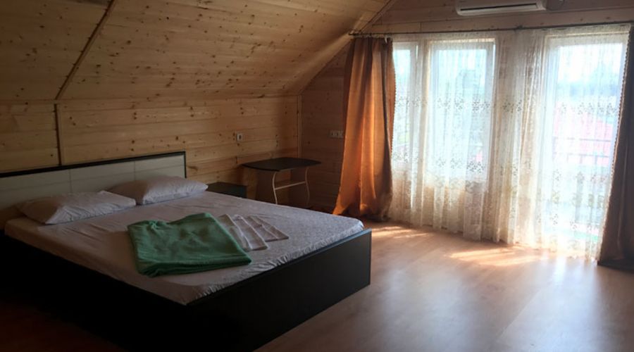 Стандартный 5-местный 1-комнатный