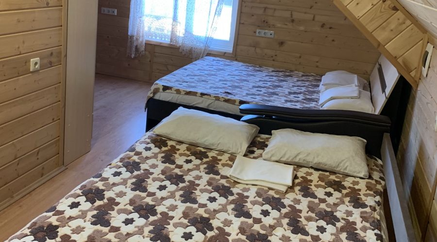 Стандартный 4-местный 1-комнатный