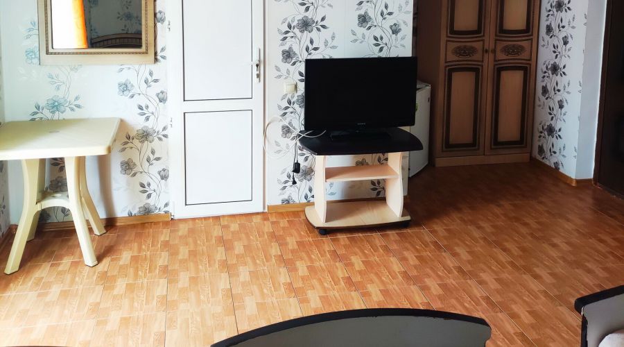 Стандартный 4-местный 1-комнатный