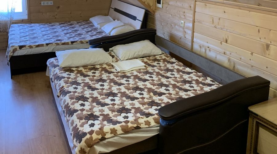 Стандартный 4-местный 1-комнатный