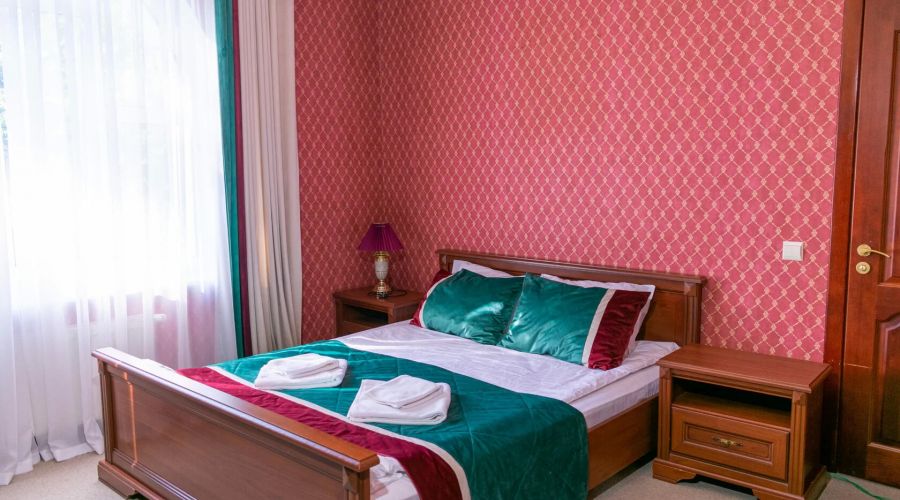 Полулюкс 2-местный DBL с ванной