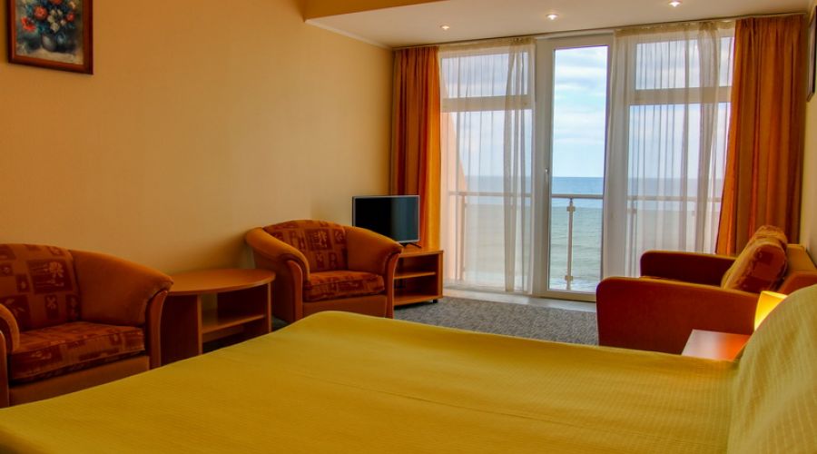 Улучшенный 3-местный 1-комнатный с балконом