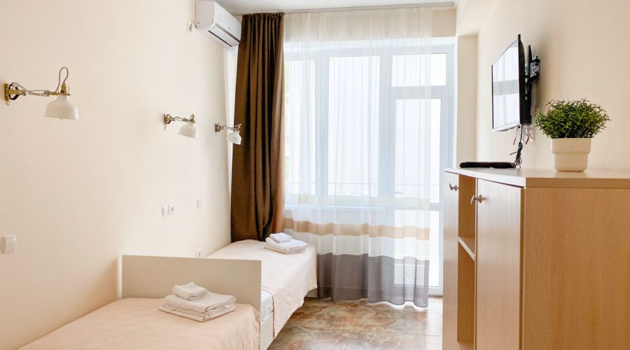 Эконом Базовый 2-местный 1-комнатный с балконом 