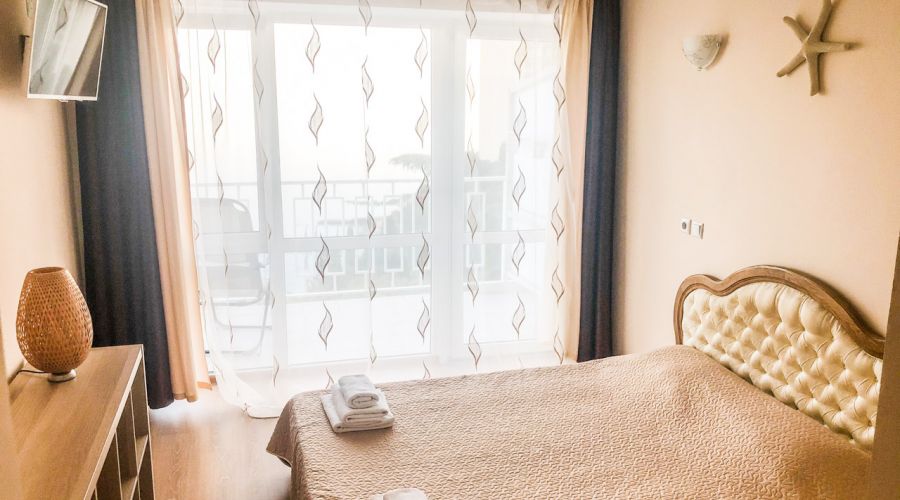 Люкс 4-местный 2-комнатный