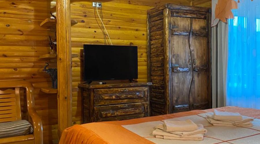 Люкс 4-местный 3-комнатный