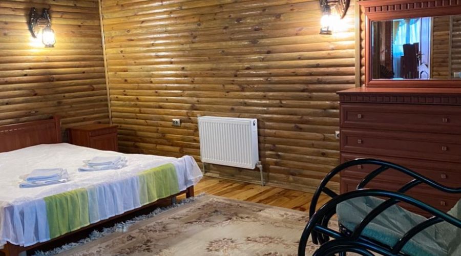 Люкс 4-местный 3-комнатный