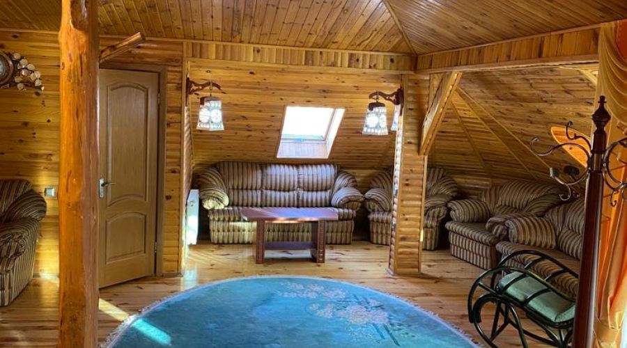 Люкс 4-местный 3-комнатный