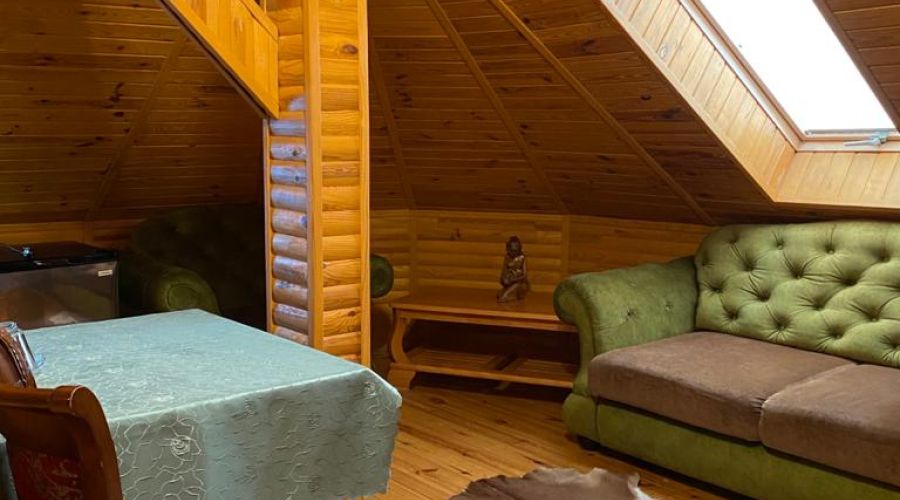 Люкс 4-местный 3-комнатный