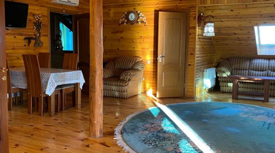 Люкс 4-местный 3-комнатный