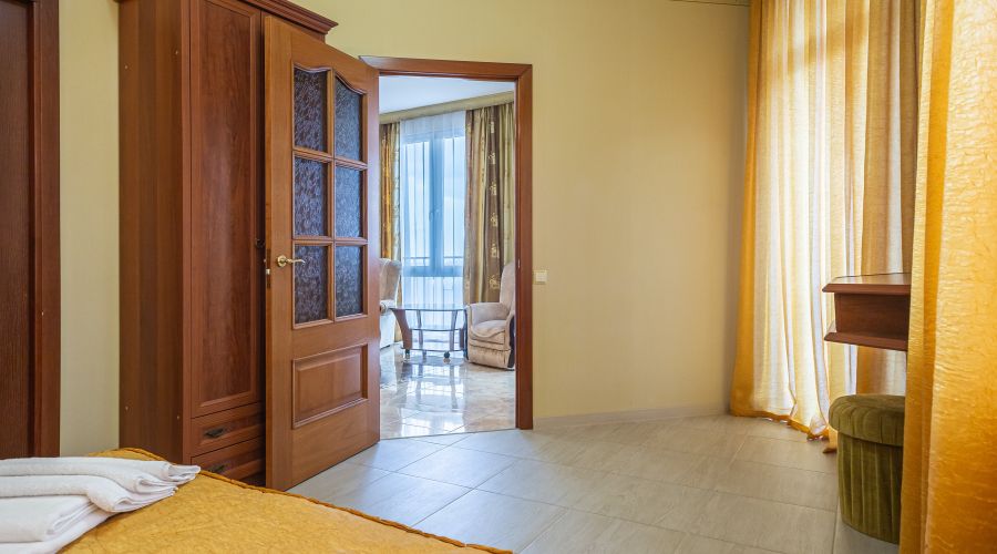 Люкс 2-местный 2-комнатный