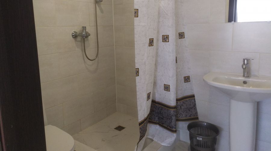 Стандарт 3 местный с балконом 