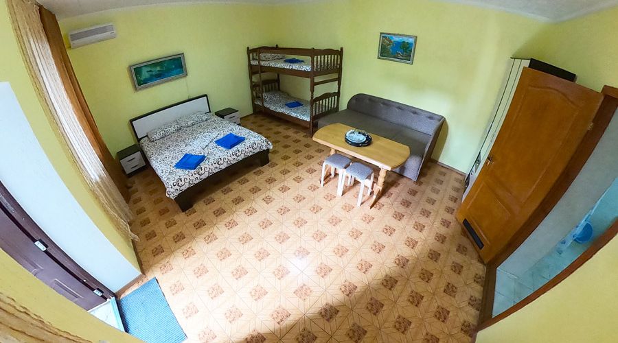 Семейный 4-местный 1-комнатный