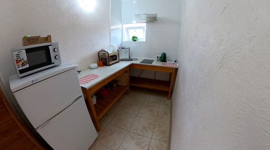 Номер ВИП 4-местный 2-комнатный с кухней