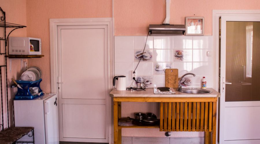 Номер 4-местный 1-комнатный с кухней