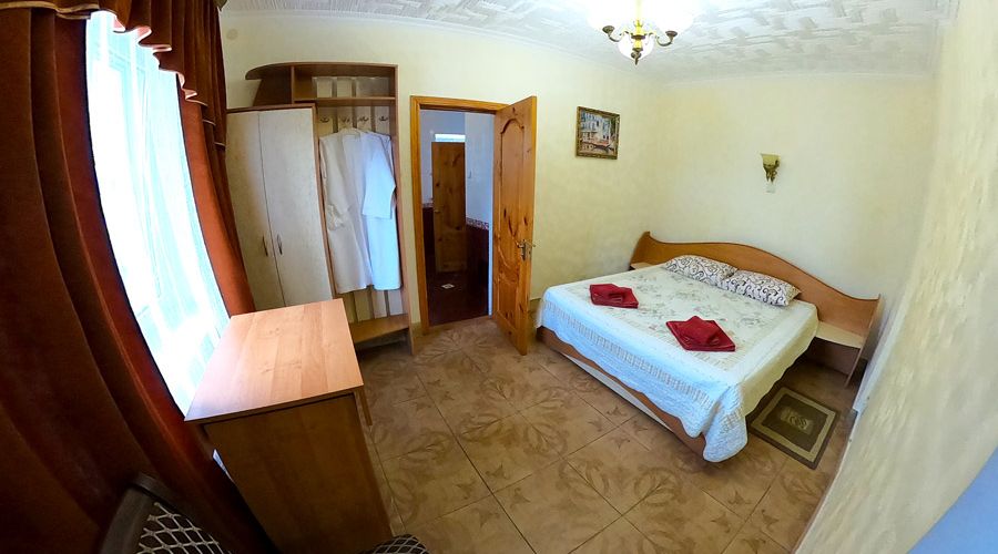 Номер ВИП 3-местный 2-комнатный с сауной и кухней