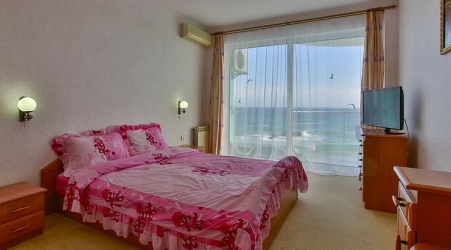 Люкс 4-местный 2-комнатный