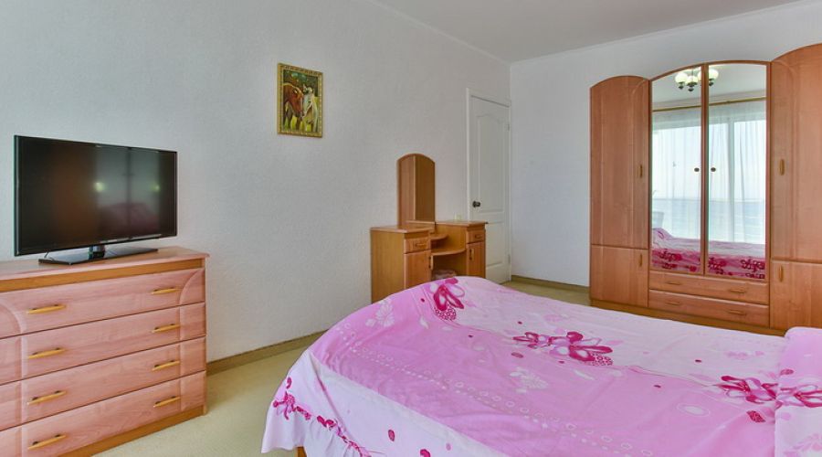 Люкс 4-местный 2-комнатный