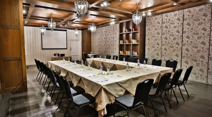 Конфренц зал Малевич.