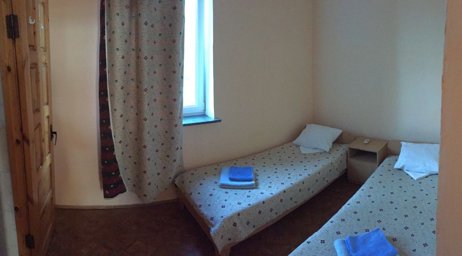 Стандартный 4-местный 2-комнатный