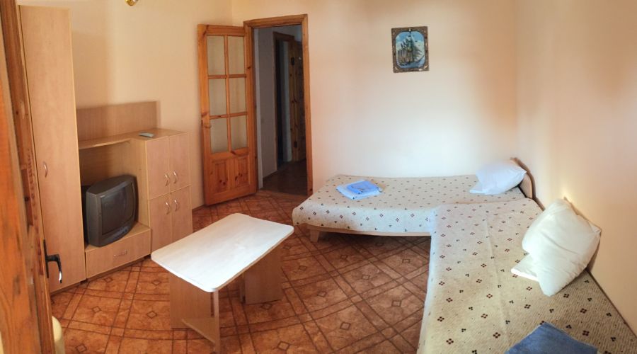 Стандартный 4-местный 2-комнатный