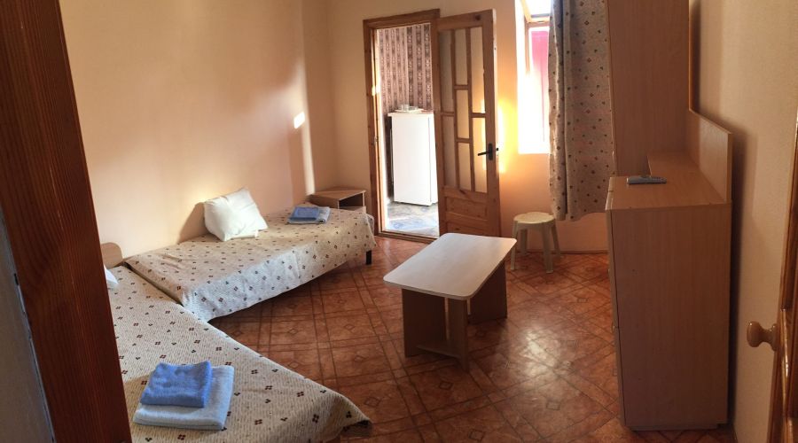 Стандартный 4-местный 2-комнатный