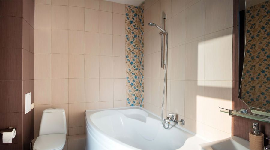 Люкс с балконом 4-местный 1-комнатный