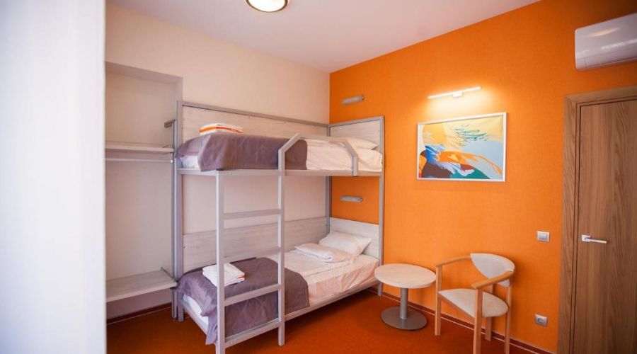 Люкс 4-местный 2-комнатный