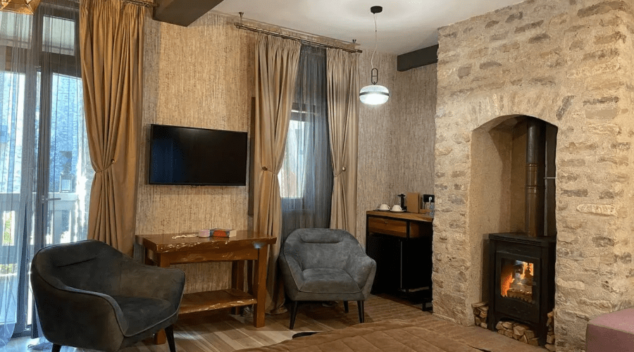 Делюкс Делюкс 3-местный с камином