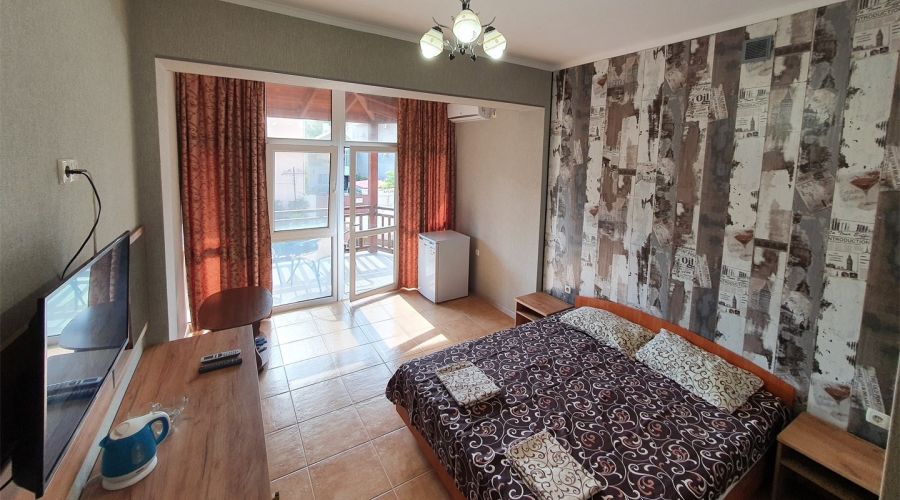 Семейный Полулюкс 4-местный 2-комнатный