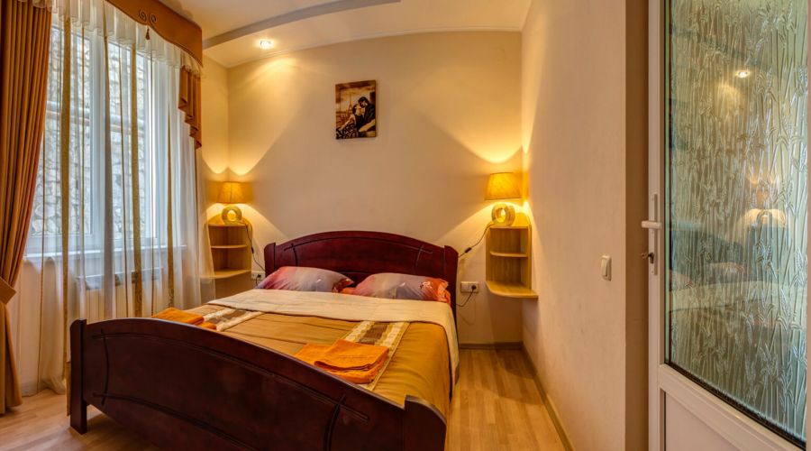 Апартаменты улучшенные 4-местные 2-комнатные с террасой