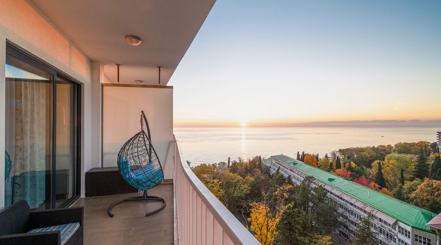 Люкс 4-местный 2-комнатный