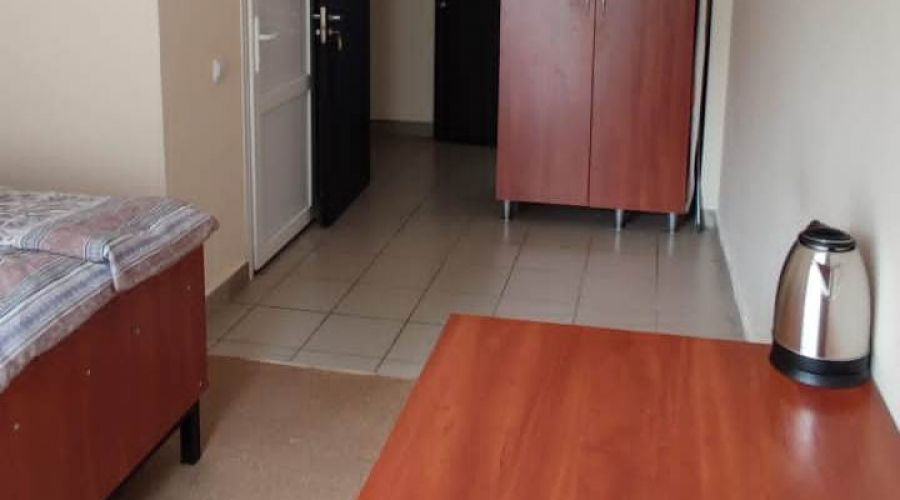 Полулюкс 2-местный 1-комнатный с общей кухней на 2 номера