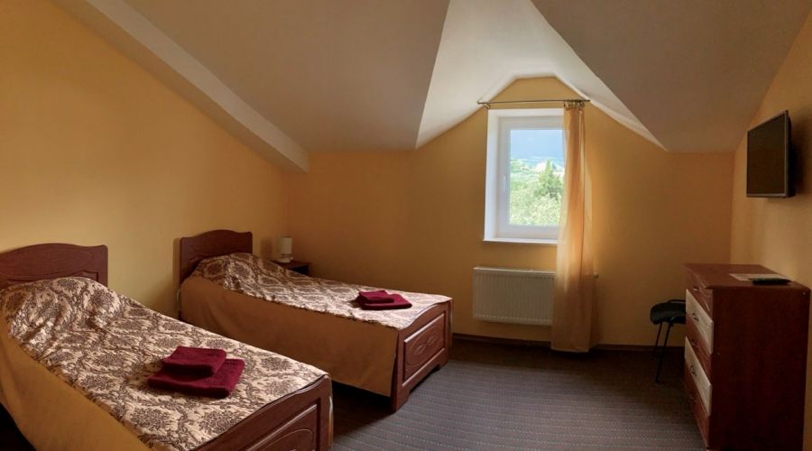 Делюкс 4-местный 2-комнатный без балкона