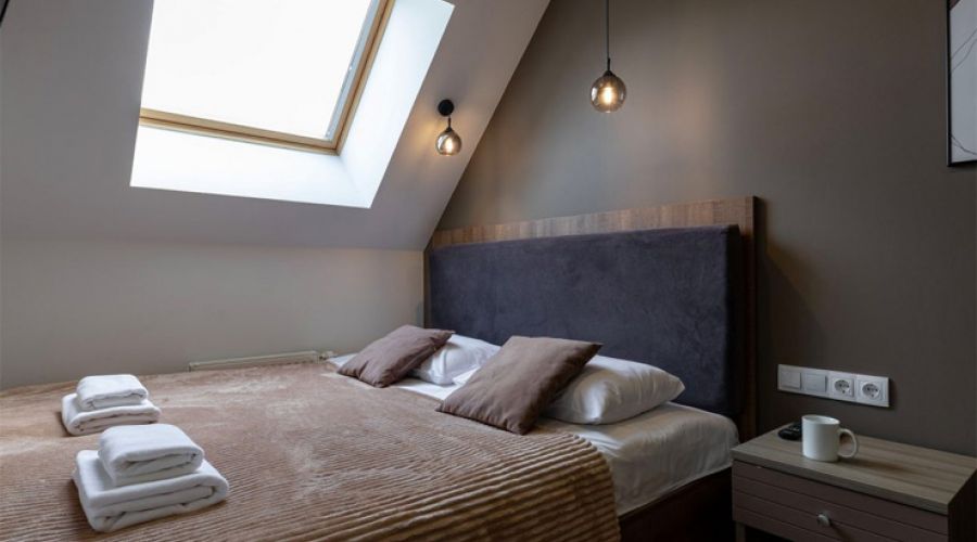 Студия 2-местная улучшенная (мансарда)